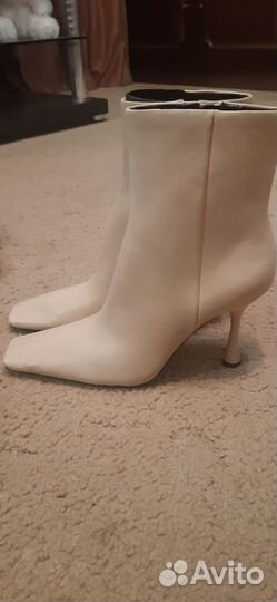 Обувь женская 39 размер новая