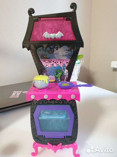 Монстер хай мебель