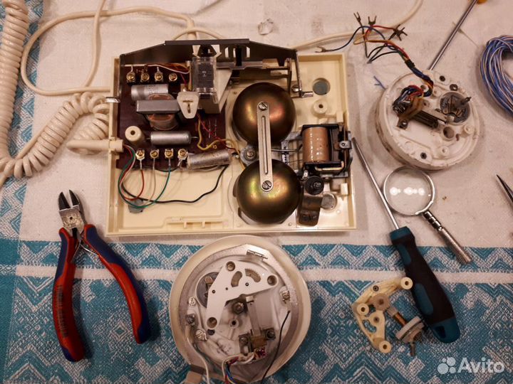Реставрация и ремонт старинных телефонов