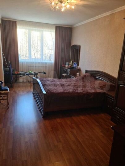 3-к. квартира, 101 м², 4/6 эт.