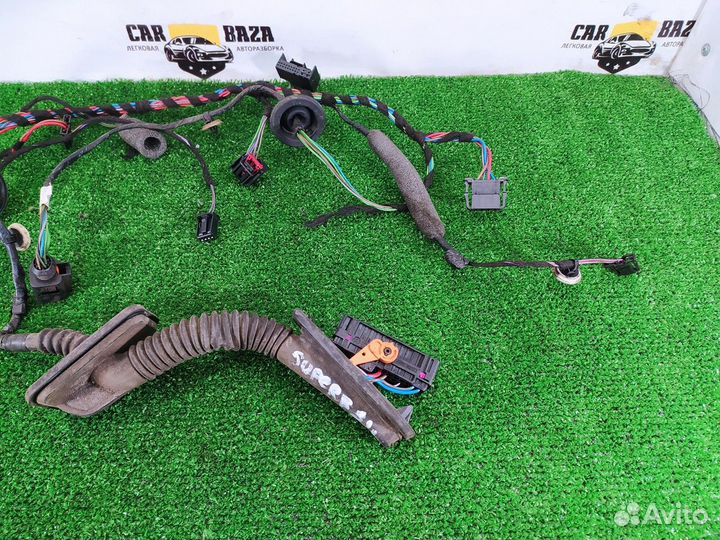 Проводка двери задней левой L Skoda Superb