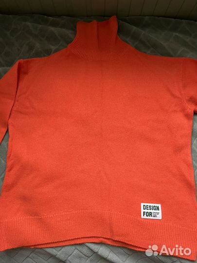 Свитер шерсть 100%