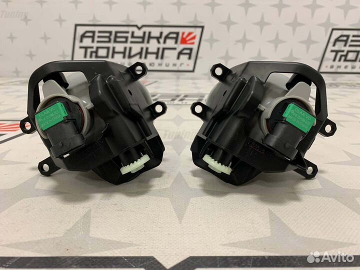 Туманки Toyota Highlander 2013-2017 год. E0787