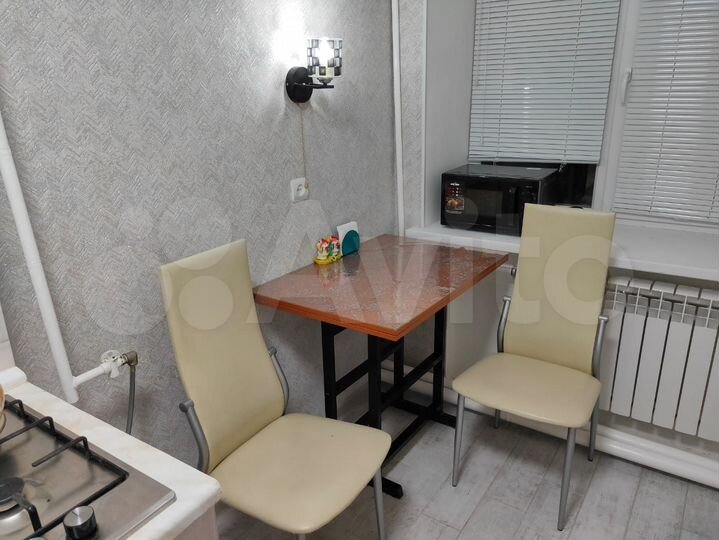 1-к. квартира, 30 м², 1/4 эт.