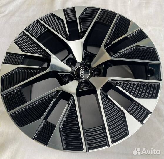 Диски R20 для Audi Q3