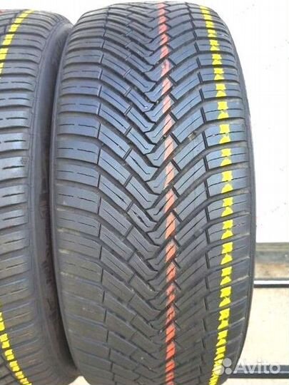 Continental AllSeasonContact 205/50 R17 93M