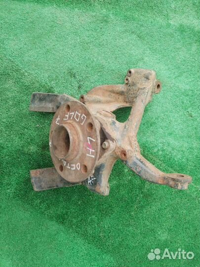 Кулак поворотный Skoda Octavia A7