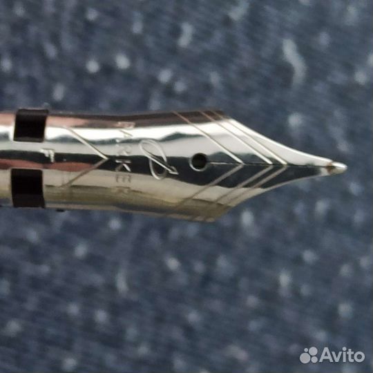 Ручка перьевая Parker Sonnet F526 St. Steel CT