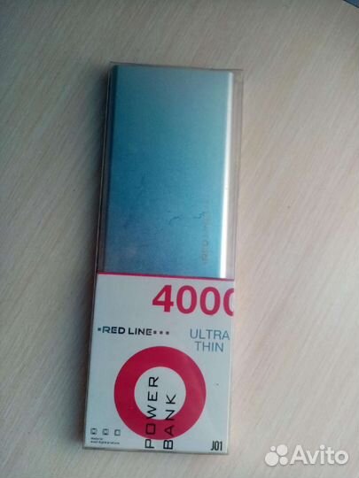 Повербанк 4000