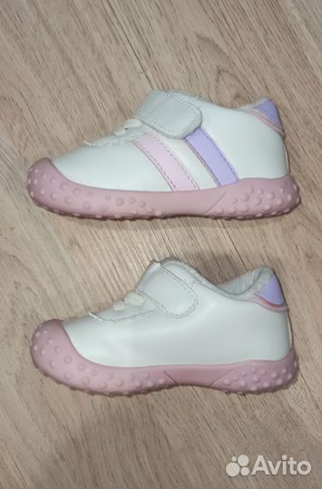 Кроссовки утеплённые на девочку экокожа 21р