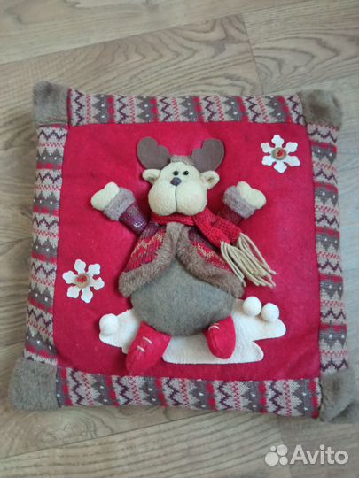 Подушки декоративные новогодние