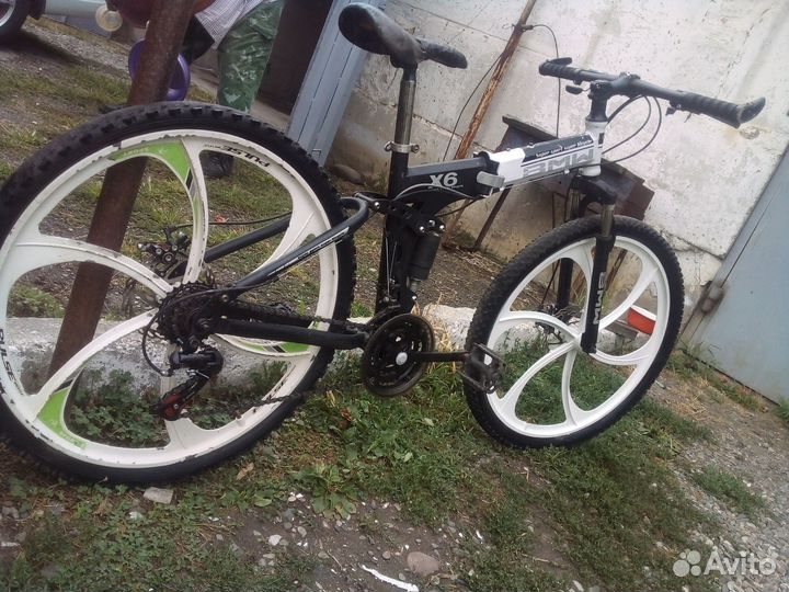 Продам Велосипед 26 колесах Bmw x6