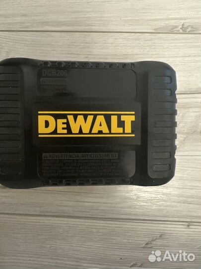 Аккумулятор dewalt DCB 206 ah