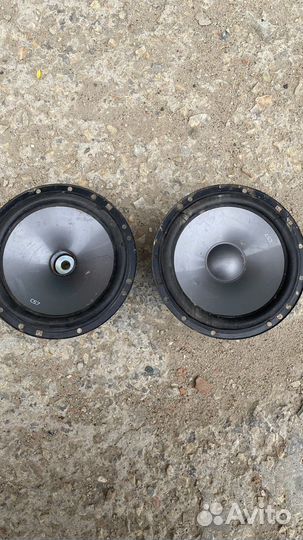 Динамики JBL