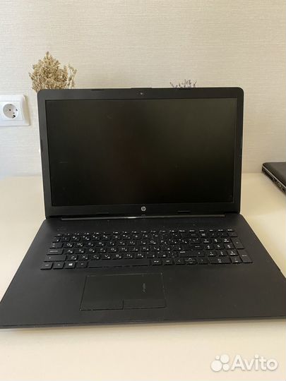 Ноутбук HP 17