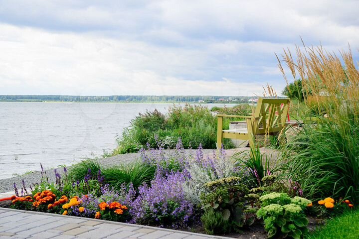 Коттедж 280 м² на участке 20 сот.