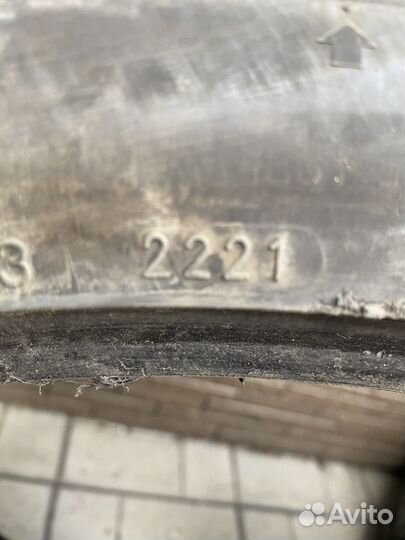 Tourador Winter Pro TSU1 245/40 R20 и 275/35 R20