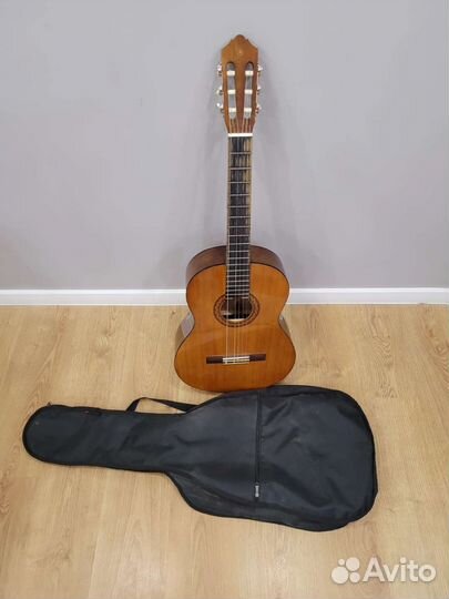 Гитара Yamaha c40