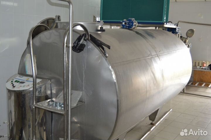 Здание с молочным оборудованием