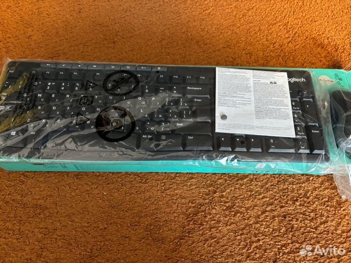 Клавиатура и мышь беспроводные Logitech MX270