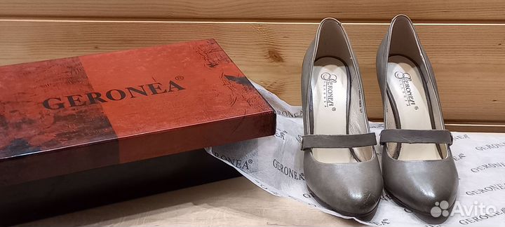 Обувь женская 37 размер - 41