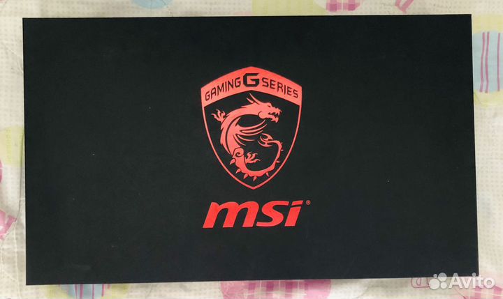 Ноутбук MSI