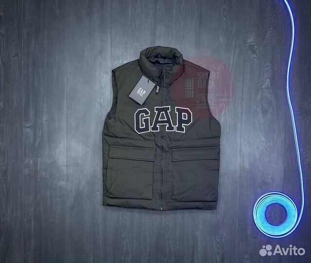 Жилетка GAP