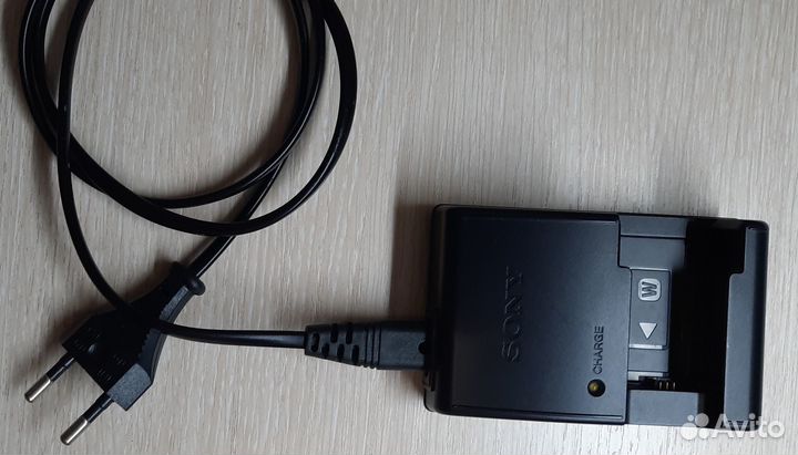 Зеркальный фотоаппарат sony mex-5n