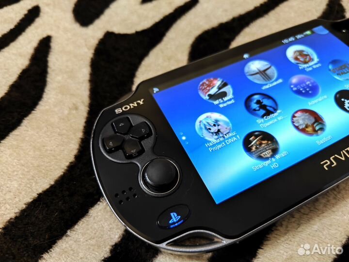 Sony PlayStation Vita Прошитая 32Gb