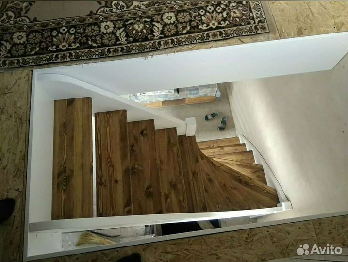 Деревянные лестницы для дачи, дома