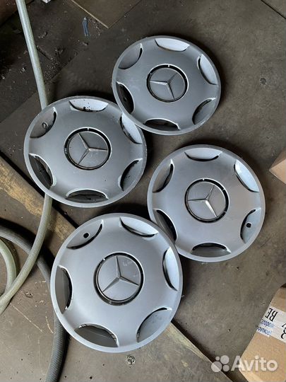 Колпаки mercedes