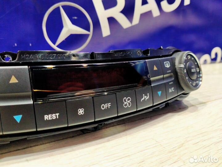 Блок управления климат контролем Mercedes-Benz