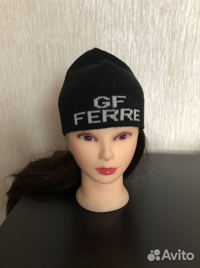 Шапка женская GF ferre