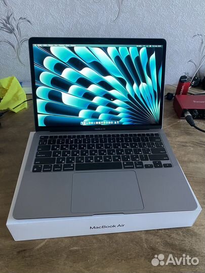Apple MacBook air 13 2020 m1 8gb 256