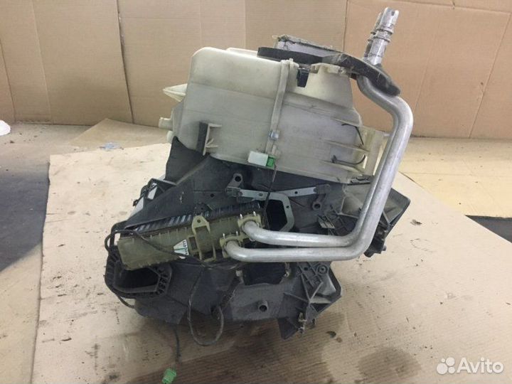 Корпус печки Volvo S80