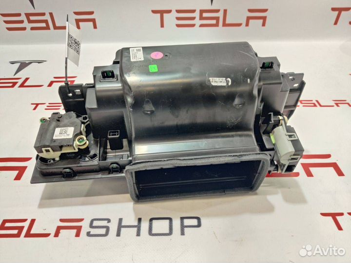 Воздуховод Tesla Model S 2-й рест. 2021