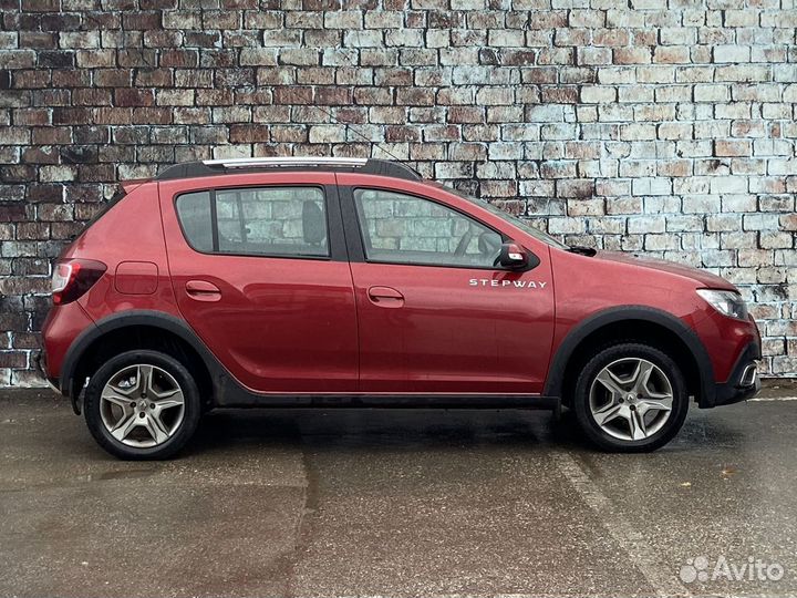 Renault Sandero Stepway 1.6 МТ, 2019, 71 711 км