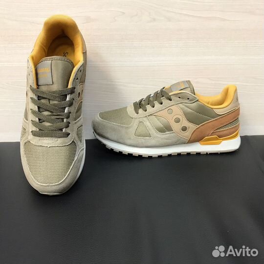 Кроссовки Saucony Shadow летние мужские коричневые