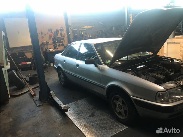 Разбор на запчасти Audi 80 (B4) 1991-1994