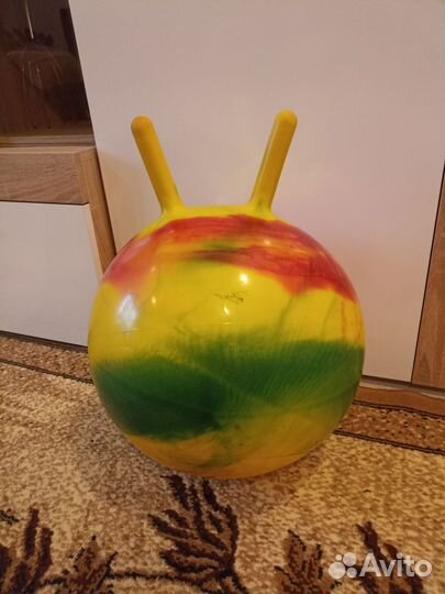 Мяч-попрыгун детский