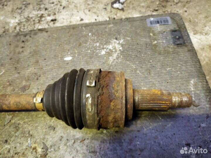 Привод в сборе передний правый Suzuki Grand Vitara