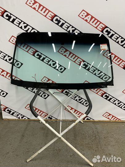 Лобовое стекло Mitsubishi Pajero 4 Установка