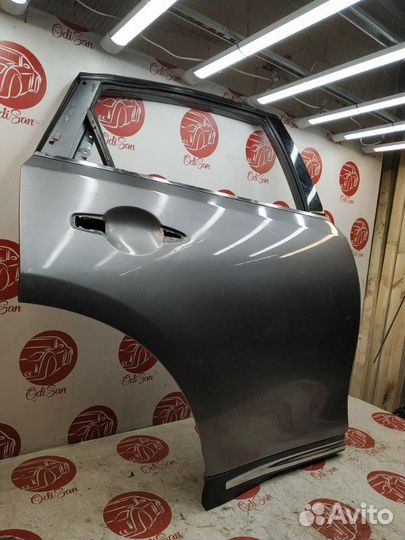 Дверь задняя правая Infiniti Fx35 S51 VQ35HR
