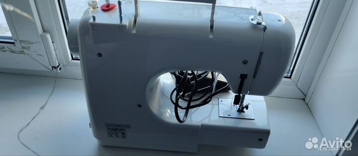 Швейная машинка