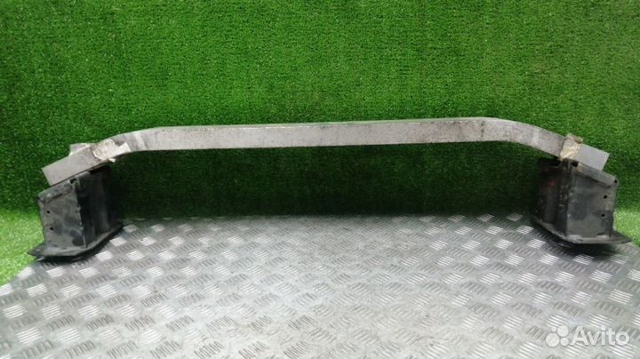 Усилитель бампера Nissan Murano Передний