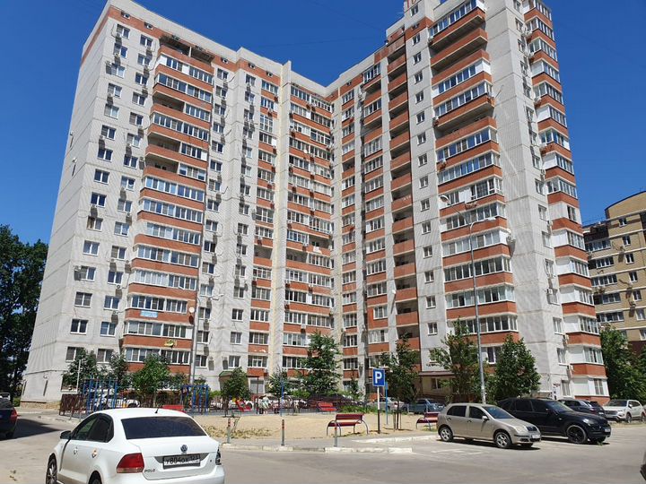 1-к. квартира, 46 м², 14/16 эт.