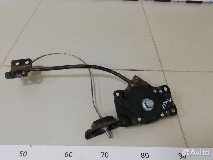 Механизм подъема запасного колеса Kia Sorento XM 2009