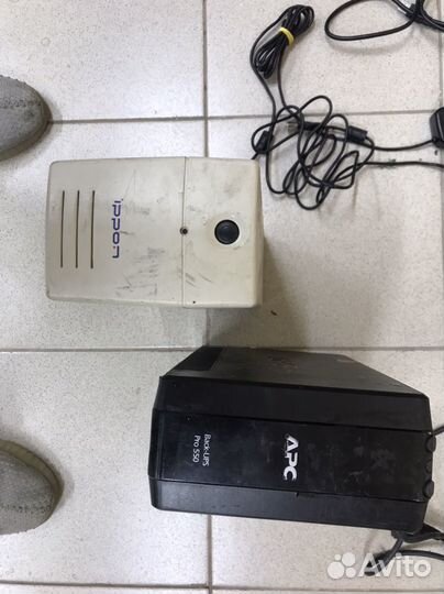 Резервный ибп APC Back-UPS ES 525