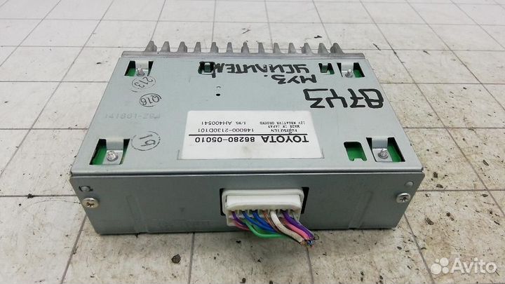 Усилитель акустической системы Toyota Avensis