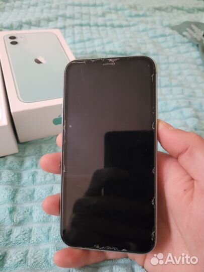 iPhone 11, 128 ГБ